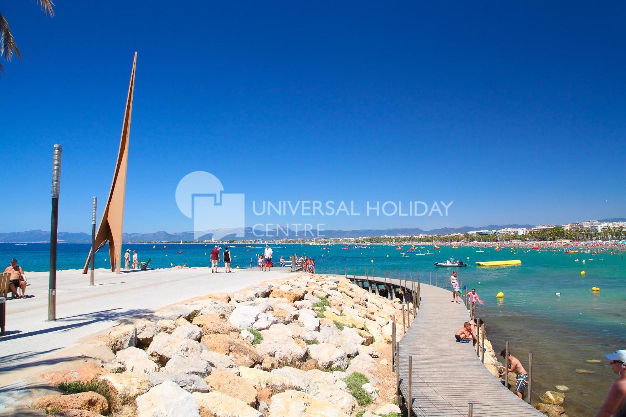 Uhc Santillana Family Complex Salou Extérieur photo